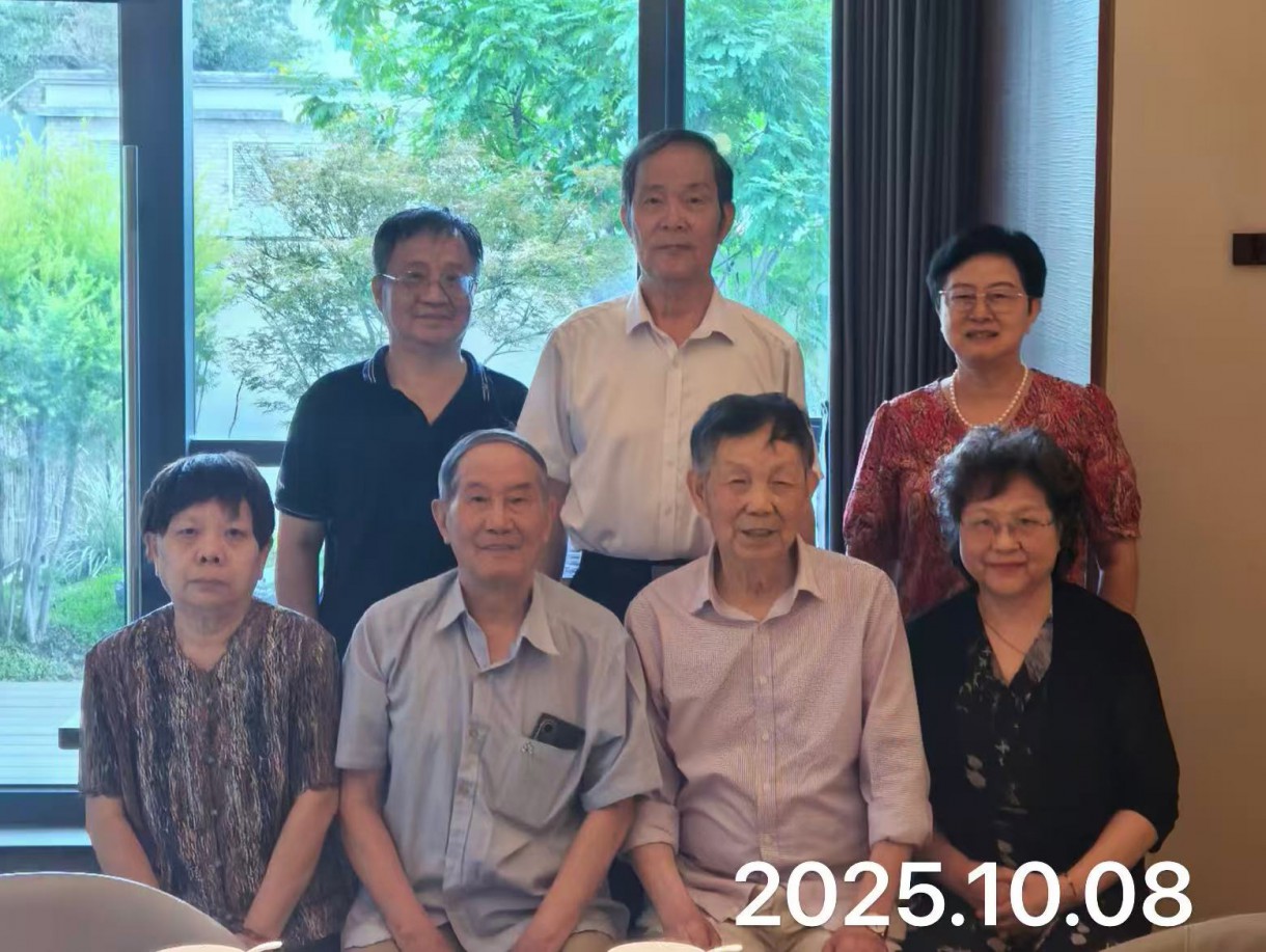 德育編輯再聚2025